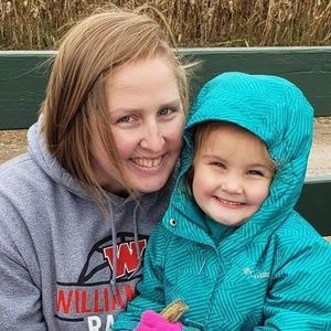 Meet your Posher, Liz